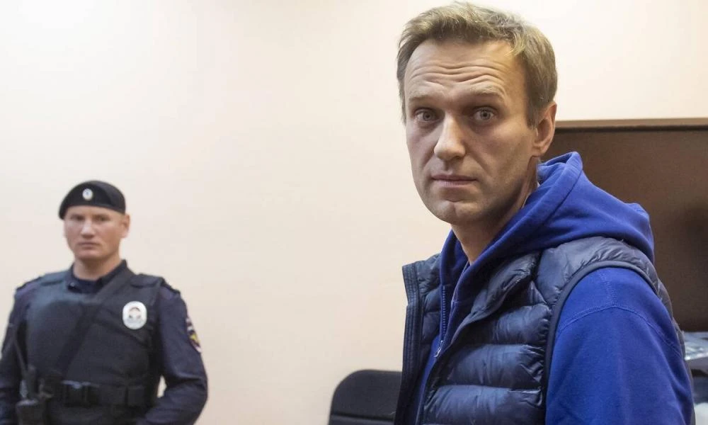 Στο φως αδημοσίευτη συνέντευξη του Ναβάλνι: Το «διεφθαρμένο» δίκτυο Πούτιν στο Λονδίνο